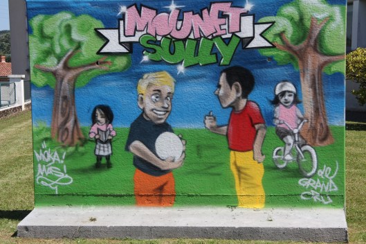 SAINT-ASTIER - Ecole Mounet-Sully - Le Mur de Mas et Moka © Christian Lacombe