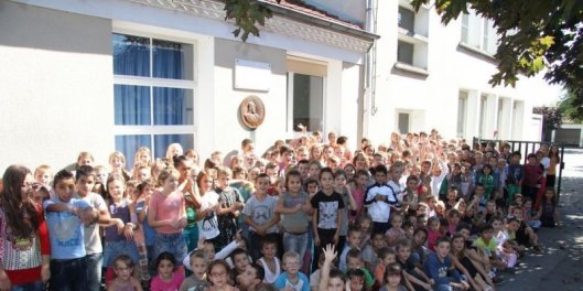 SAINT-ASTIER - Ecole Mounet-Sully © Photo Christian Lacombe